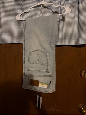 Women’s Judy Blue Blue Jeans Light Wash Size 11/30 Short Inseam Boot Cut